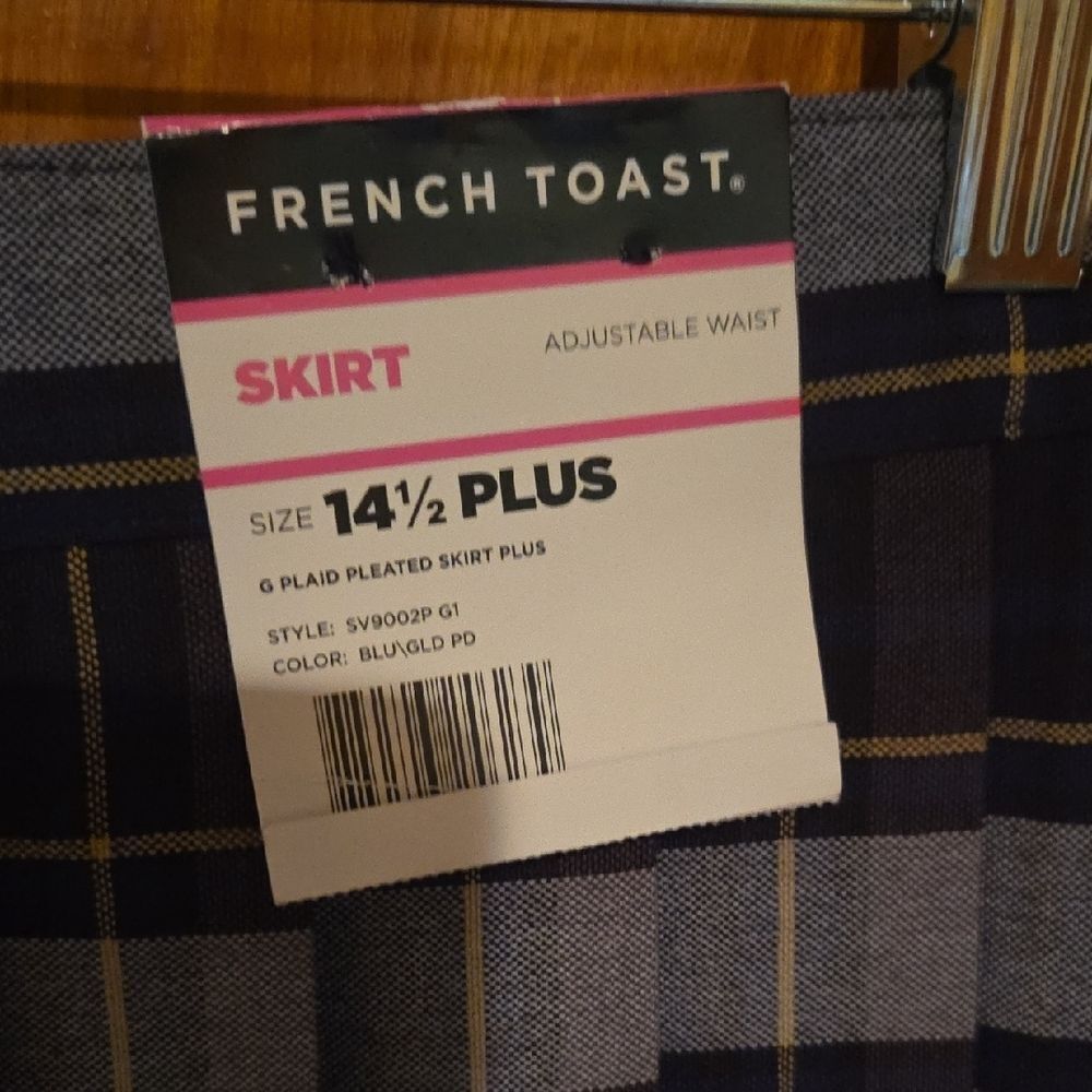Girl Classic Plaid Pleated Skirt - Picture 2 of 3